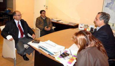 Denett y Barros se reunieron para planificar acciones frente a una emergencia