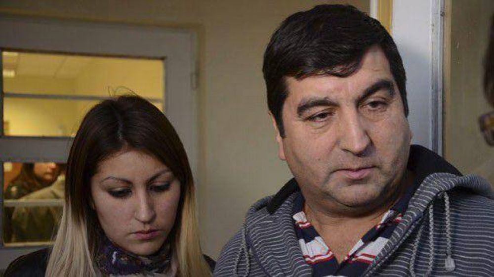 Barrientos lleva un a�o fugado y el padre de la v�ctima cree que la polic�a no lo busca