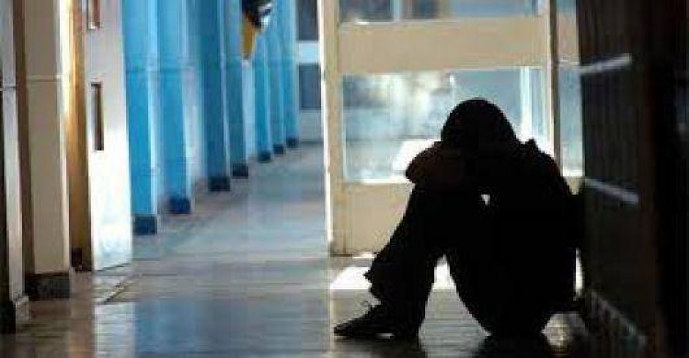 Habr�an abusado de un chico en un ba�o de la Escuela Belgrano