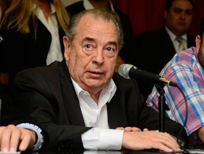 Jorge y los combustibles: �Verna pidi� por dos pueblos, nosotros por toda la provincia�