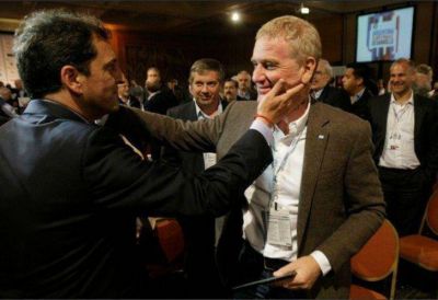 M�s bajas en las PASO: De Narv�ez no ir� como candidato a la Gobernaci�n