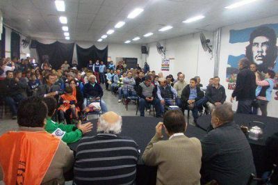 Gremios pedir�n reuni�n con Jorge