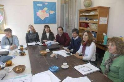 Organizan la vuelta a clases en toda la regi�n.