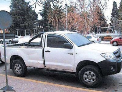 Comenz� el juicio contra un efectivo de la polic�a por el robo de una camioneta