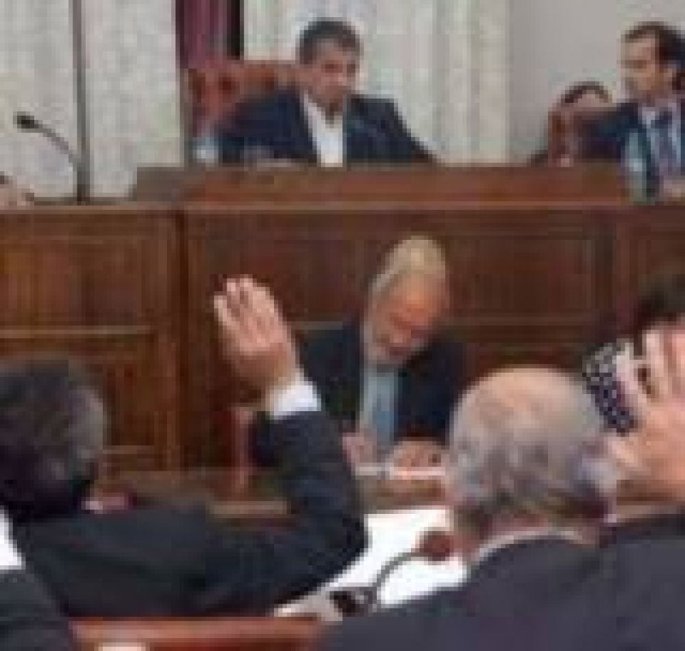 Tuvo sanci�n definitiva el proyecto de ley para otorgar un cr�dito estatal destinado a la Citr�cola Ayu�