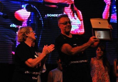 Le�n Gieco brindar� un show a beneficio de la Asociaci�n Miguel Bru