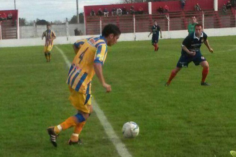 Independiente de Chivilcoy - Juventud Unida Universitario live