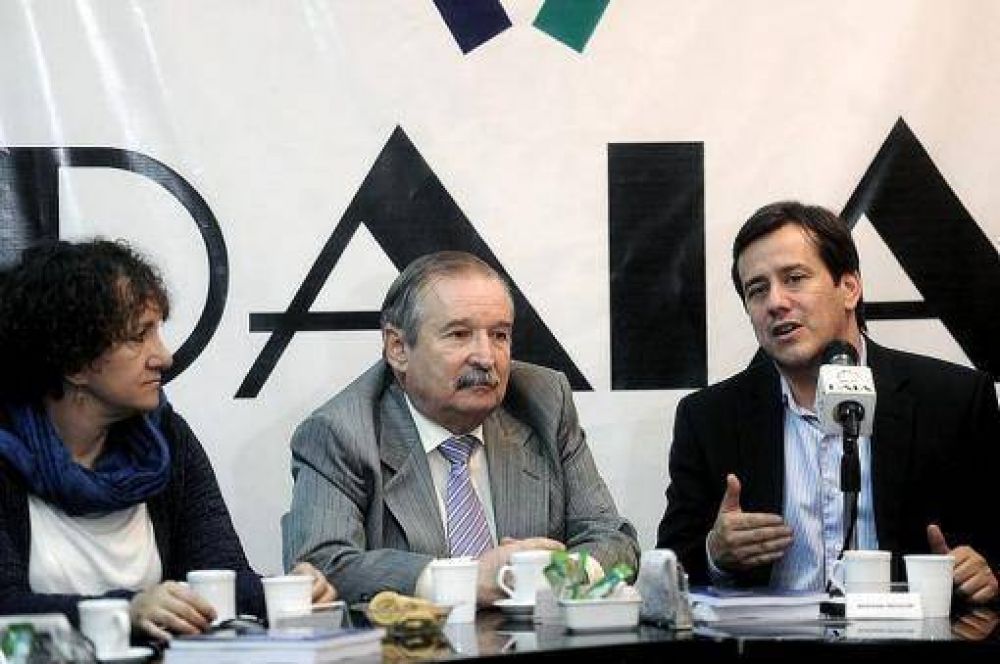 Mariano Recalde present� su propuesta de gobierno ante la colectividad jud�a