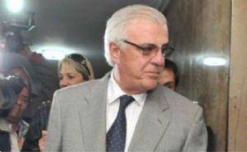 En un juicio hist�rico, comenzaron los alegatos contra Manlio Mart�nez
