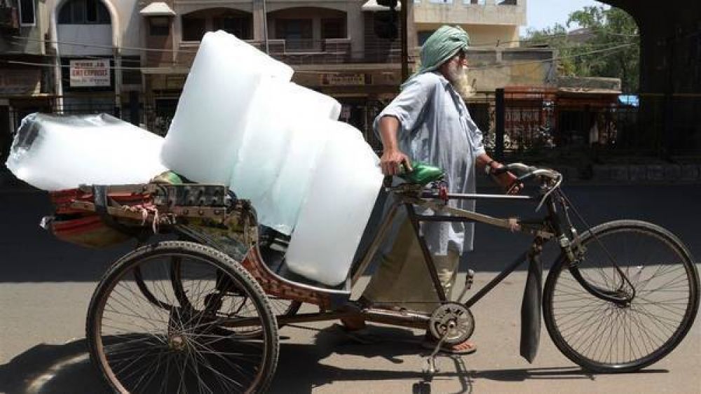 Ya son m�s de 1.100 los muertos por la ola de calor en India