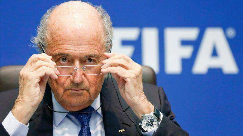 Crece la presi�n a la FIFA para que postergue sus elecciones presidenciales