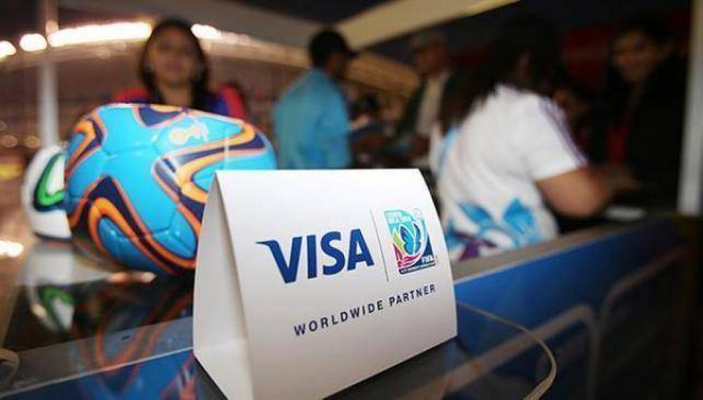 Coimas en la FIFA: los sponsors muestran su preocupaci�n y Visa amaga con irse