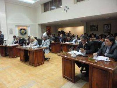 Piden que Capital adhiera a las PASO provinciales