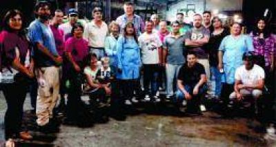 Los trabajadores de la f�brica �La Arminda� dialogaron con Alex Ziegler