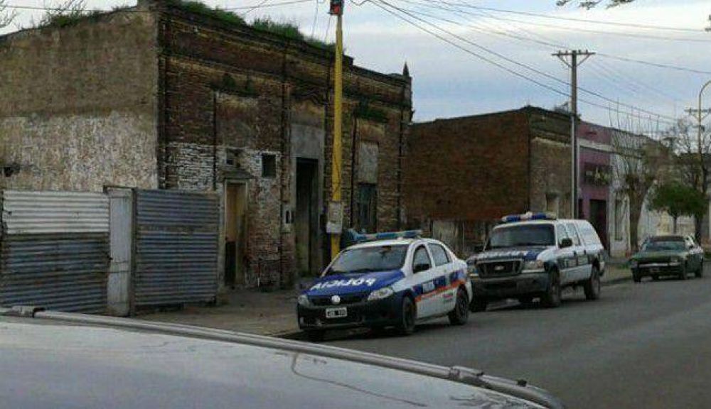 El massismo plante� quejas por usurpaciones de casas