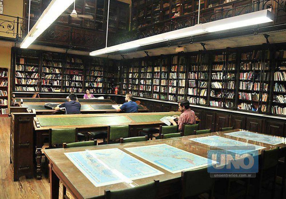 La Biblioteca Popular de Paran� adquiri� m�s de 900 libros nuevos