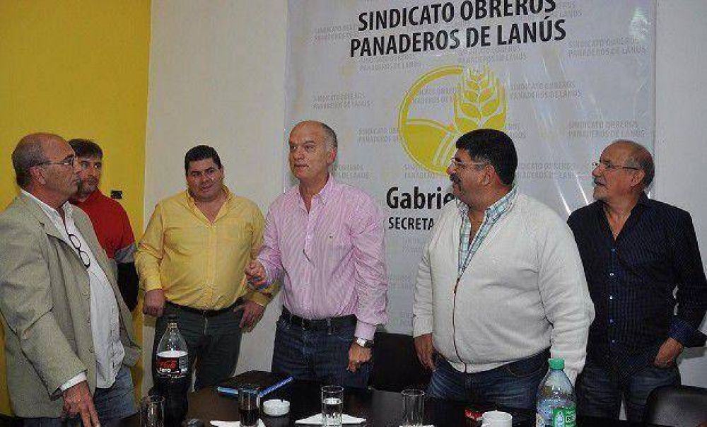 GRINDETTI: �LA SITUACI�N DE TRABAJO DE LOS EMPLEADOS MUNICIPALES ES LAMENTABLE�