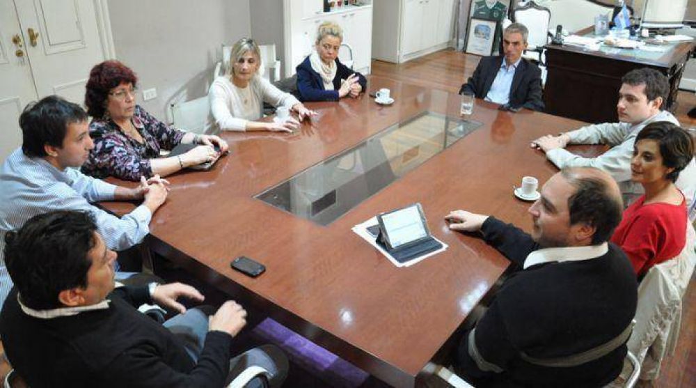 Meoni se suma a la marcha 