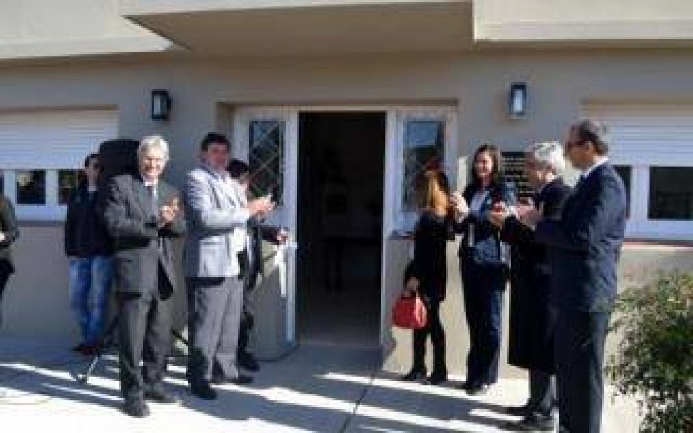 General Villegas: Inauguraron Hogar de Ancianos en Banderal�
