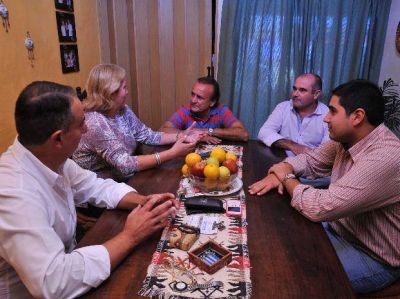 El 55 por ciento de las autoridades de mesa peg� el faltazo en las primarias
