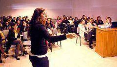 Capacitaron a promotores de "Crecer Sanos" en salud bucal