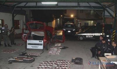Detienen a correntino en el puente por transportar 150 kilos de marihuana