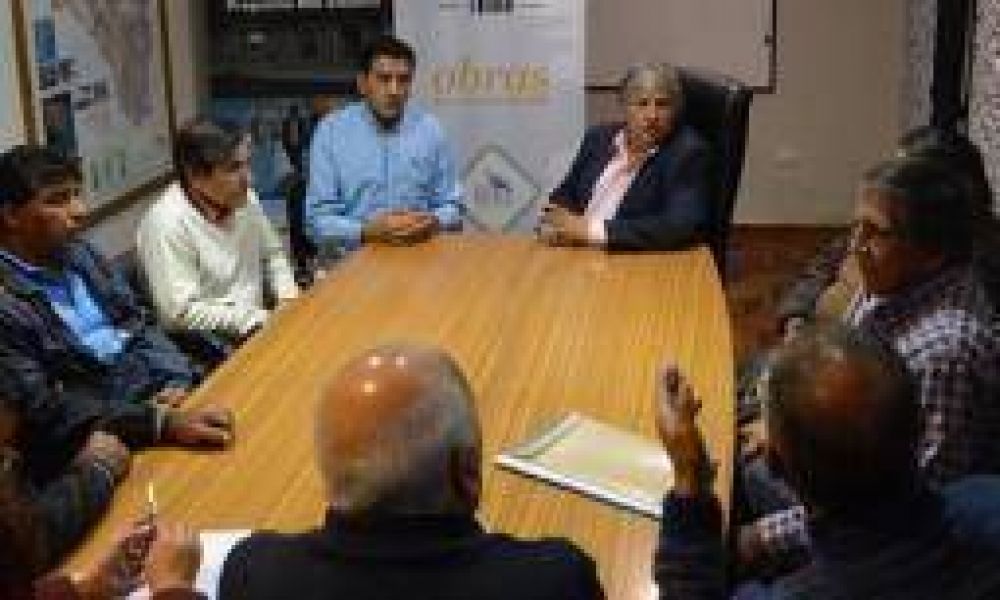 El gobierno apuntala relaci�n con gremios del Parque Industrial