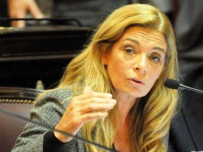 Laura Montero advirti� que al oficialismo no le interesa el voto electr�nico