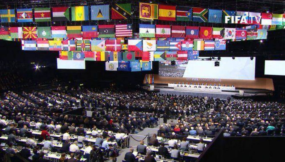 �Blatter o el Pr�ncipe? Arranc� la votaci�n que tiene en vilo al f�tbol mundial