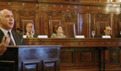 Dom�nguez gir� a la comisi�n de Juicio Pol�tico el pedido para investigar a la Corte