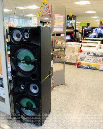 El 85% de los comerciantes no piensa reducir personal