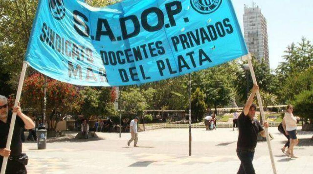 Escuela despidi� a docente que reclam� el pago de asignaciones familiares