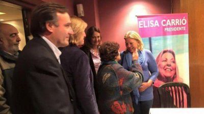 Carri� respald� a Baragiola y asegur� que �la provincia no puede ser esclava del peronismo�