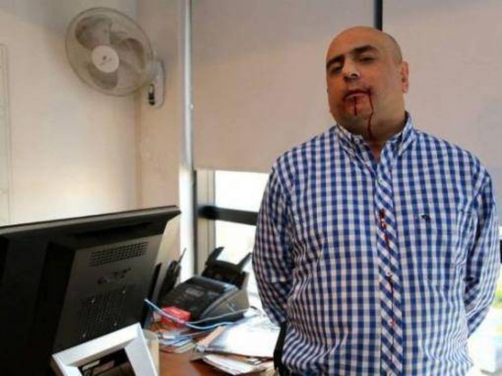 Dirirgentes pol�ticos y sindicales repudiaron la agresi�n de De Narv�ez, que catalogaron de 