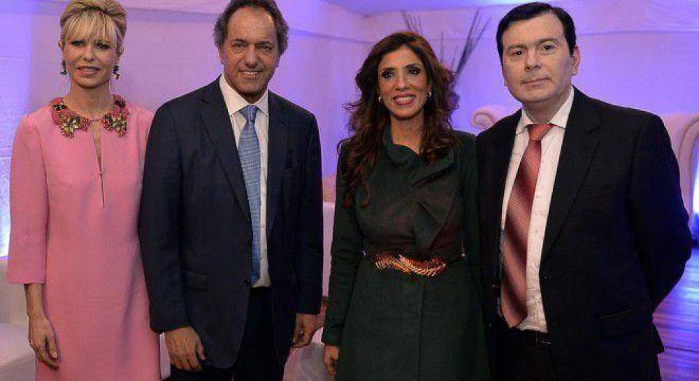 Scioli marca la cancha: se muestra con Zamora y advierte que �l manejar� la econom�a