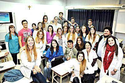 A fin de a�o se reciben los primeros m�dicos formados en la ciudad