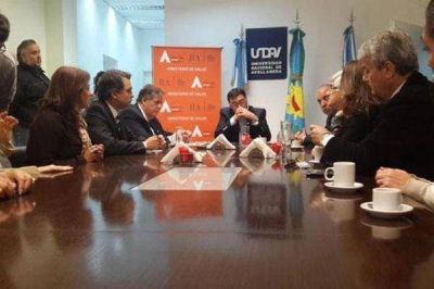 La Provincia y la Universidad de Avellaneda formar�n enfermeros con t�tulo universitario