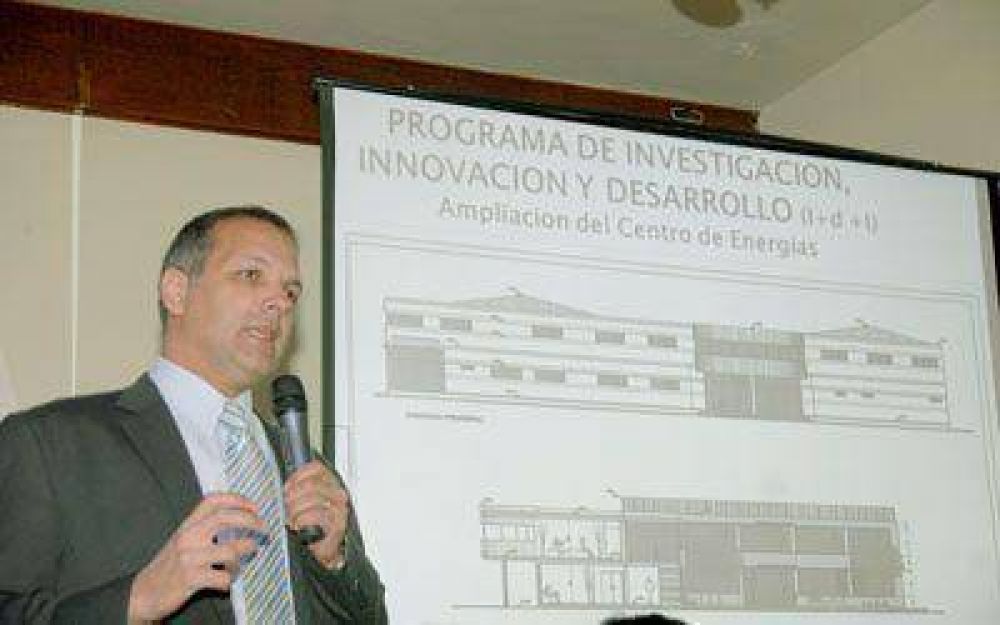 Buzzi explic� en qu� se planifica