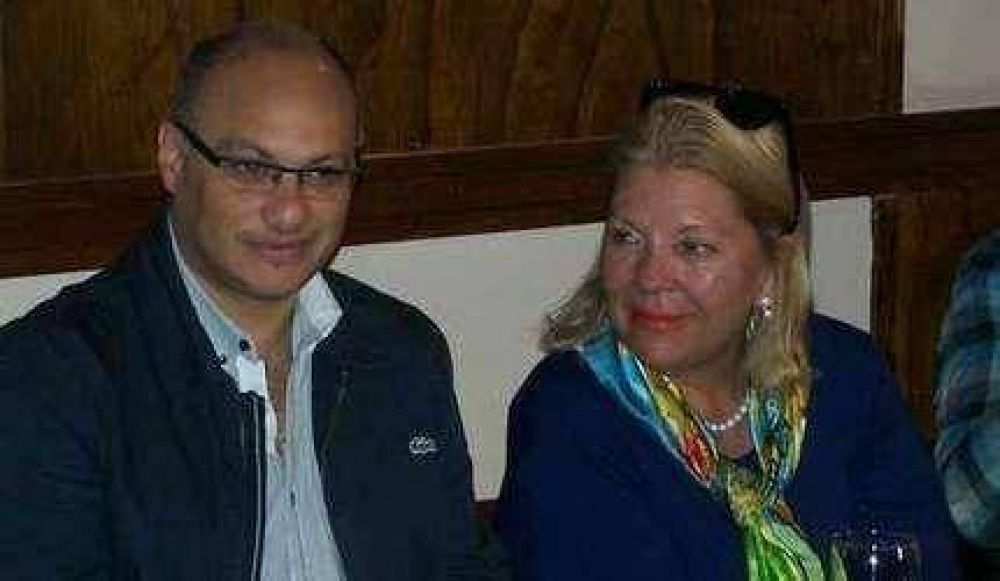 Elisa Carrio visit� Balcarce y hubo m�s apoyo para Reino