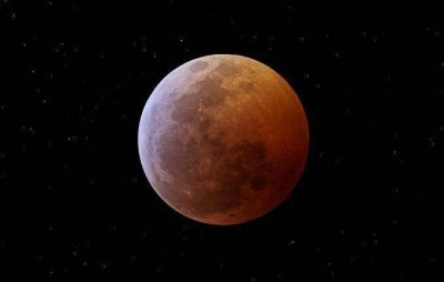 La Luna se juntar� esta noche con Saturno y se podr� ver en todo el pa�s