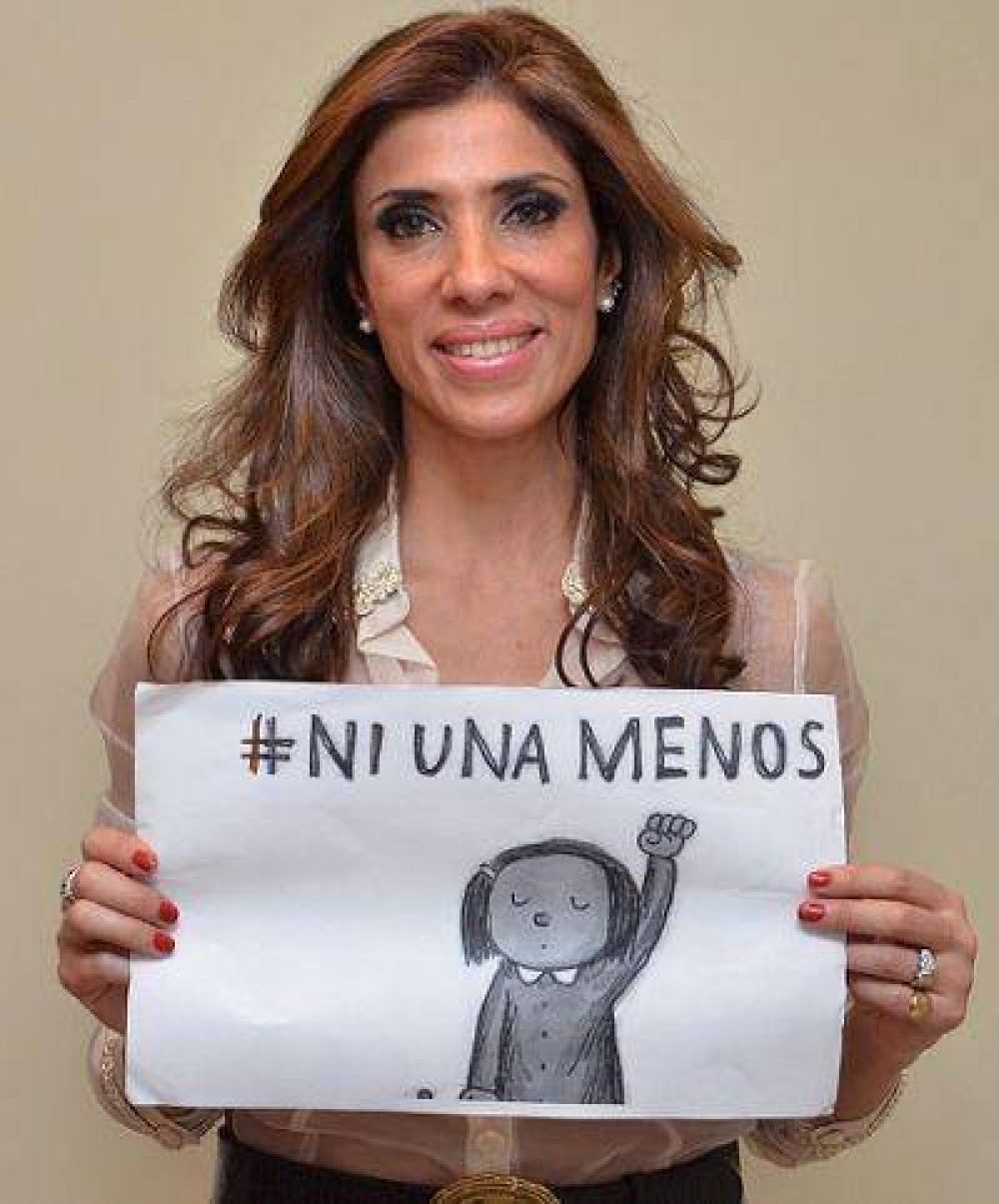 La Gobernadora se sumo a la campa�a nacional �ni una menos� en contra del femicidio