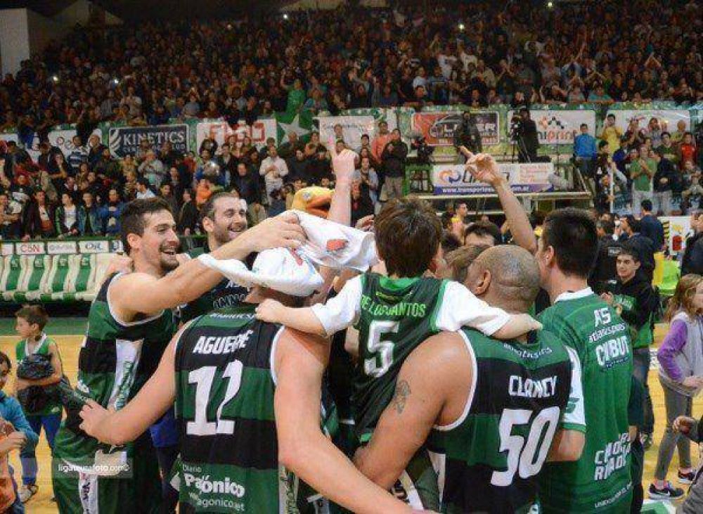 Gimnasia se meti� en semis de la Conferencia