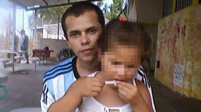 Un preso subi� a Facebook fotos de su nena de 5 a�os arm�ndole un 