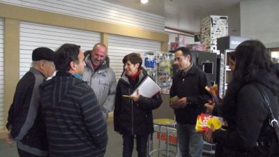 El PRO hizo campa�a en calle Onelli
