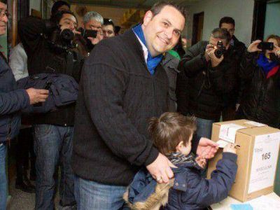 MPN: Bongiovani asoma, con interna liviana