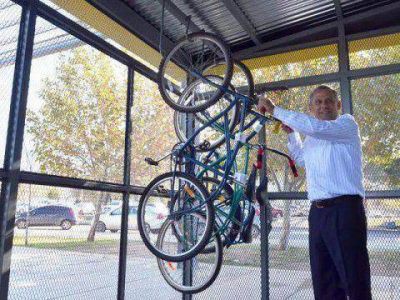 Neuqu�n ya tiene su guarder�a de bicicletas