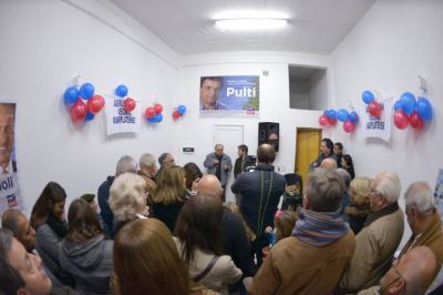 Bonifatti: �Es importante que Pulti contin�e recibiendo el apoyo de los vecinos�