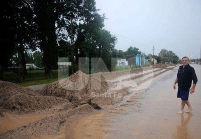Los vecinos de Rinc�n Norte, a la espera de la estaci�n de bombeo