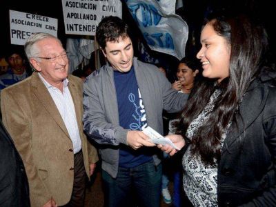 J�venes acceden a Progresar