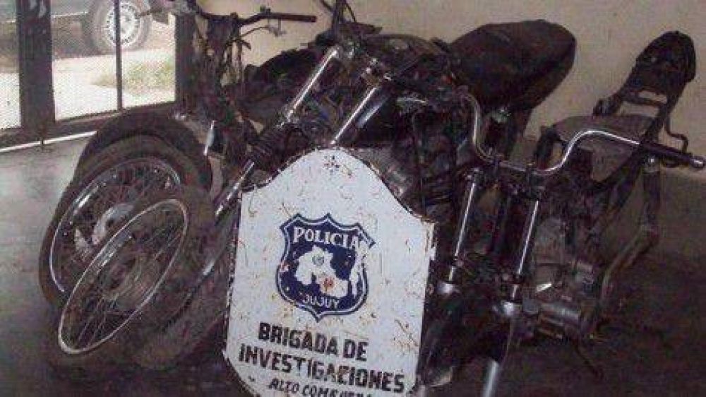 Motos y televisores secuestrados